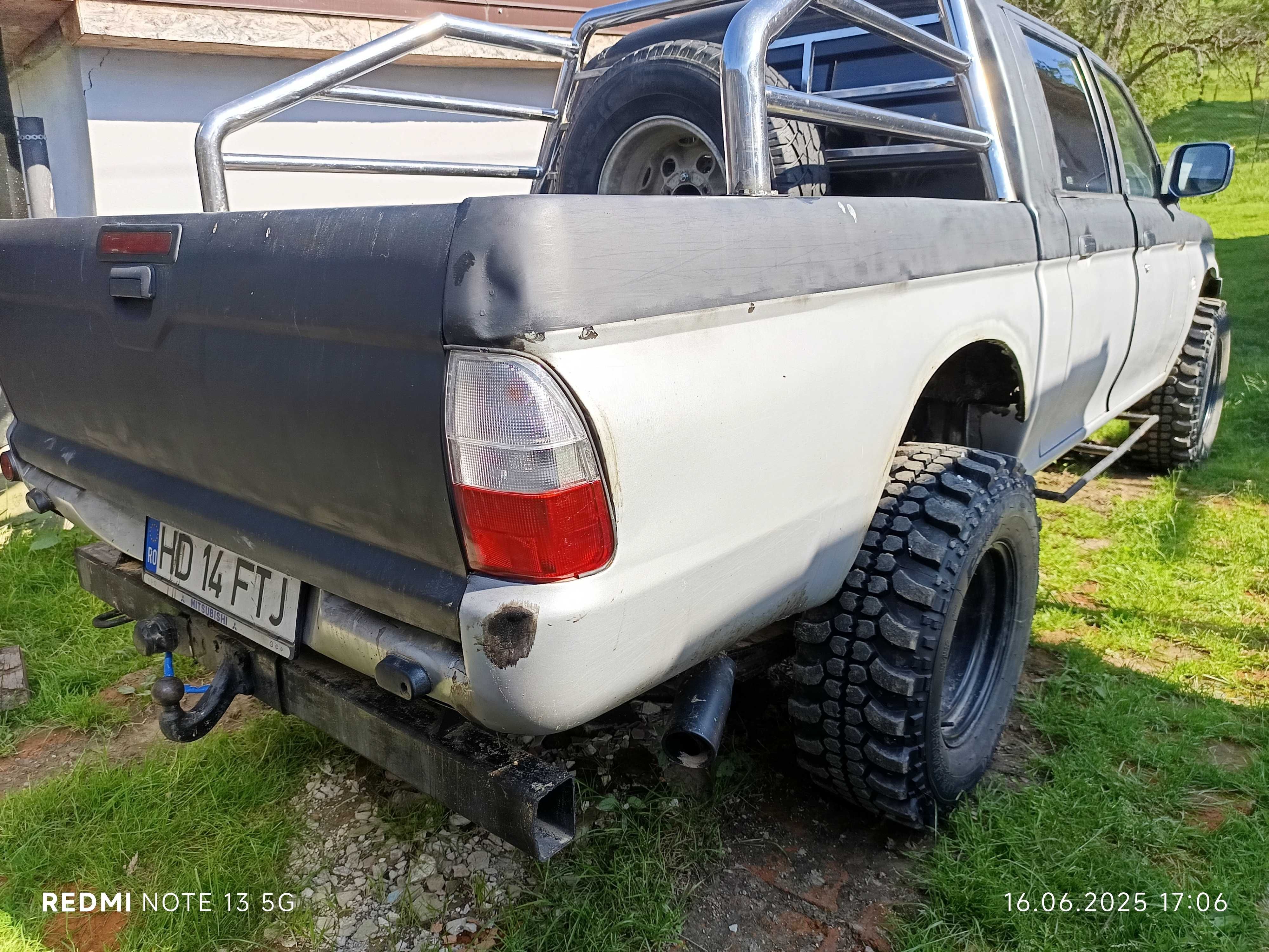 Mitsubishi L200  vând sau schimb cu ATV