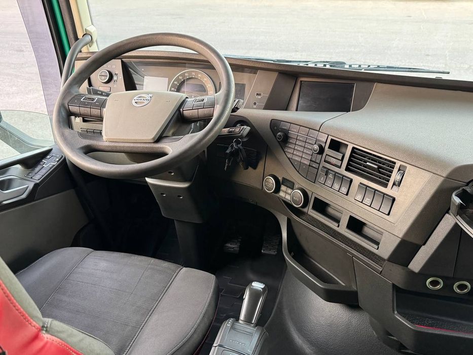 Продаётся VOLVO 2018 год