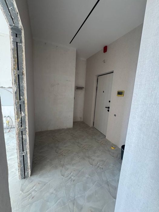 ЖК ОзМахал Голден Хаус 2х комнатная white box 42м²