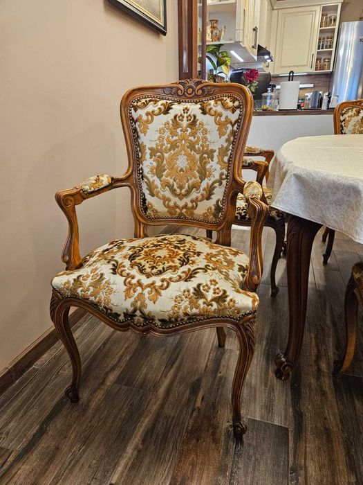 Комплект старинни столове "Луй XV"