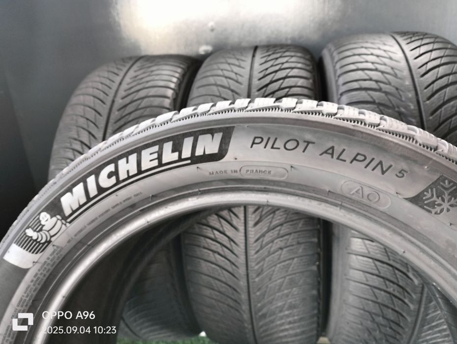 235 50 19 Michelin M+S Iarna