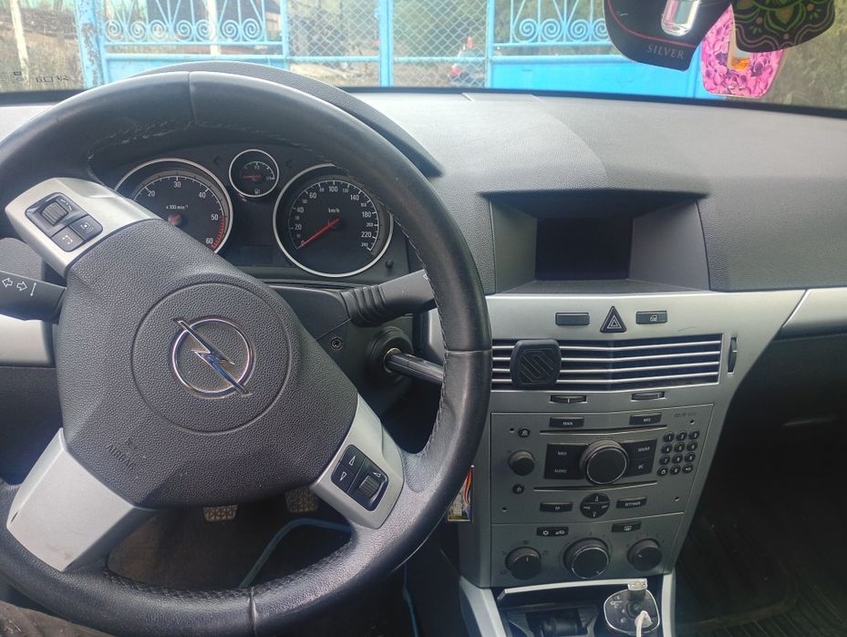 Vând sau schimb Opel Astra h