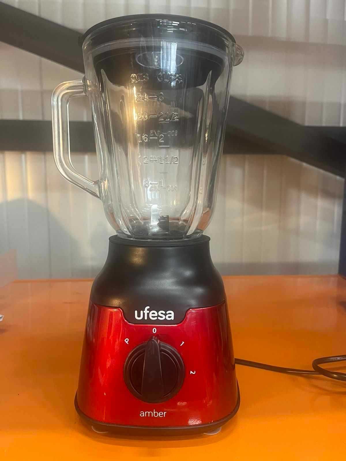 Компактен пасатор Ufesa BS4100 Amber Red, 900 W