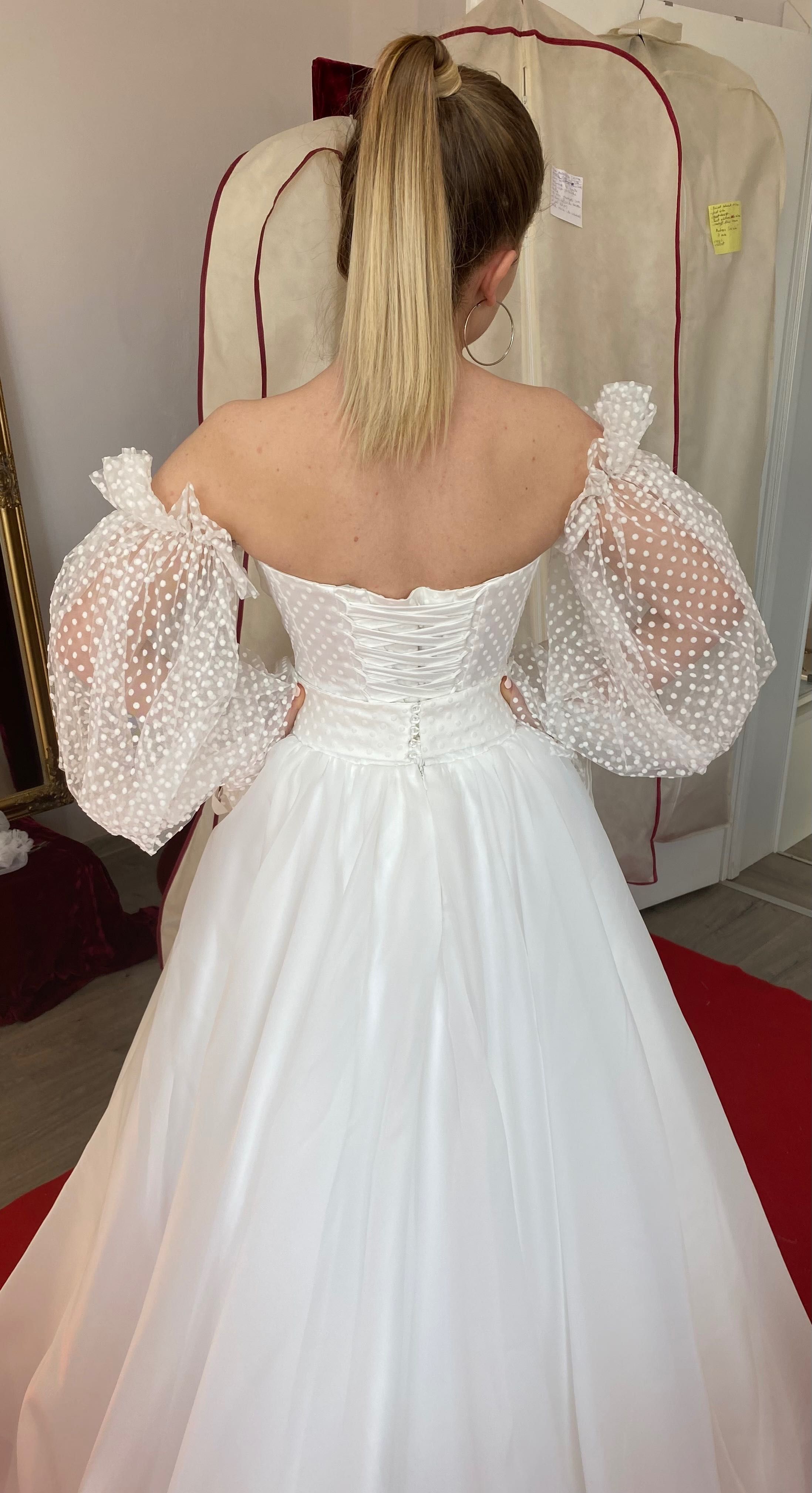 Rochie mireasă model Salon Dya Cluj 2022