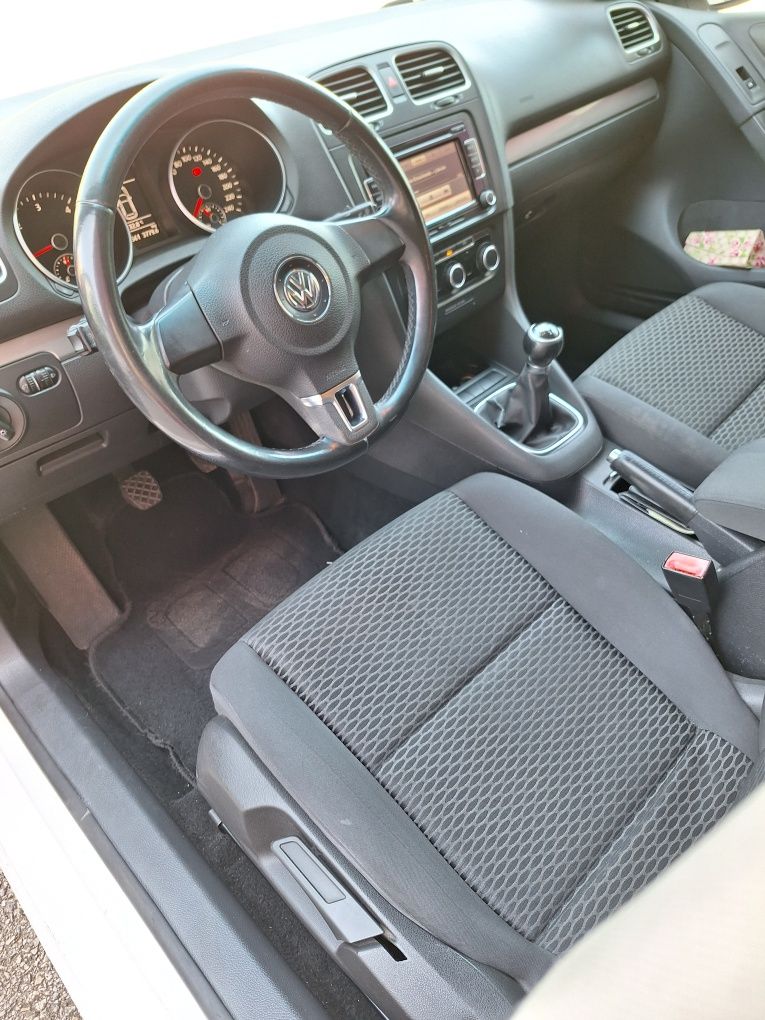 Vw Golf VI 1.6 90 к.с.