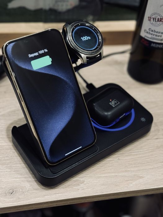 Безжична зарядна станция 3в 1 за телефон, часовник(Samsung) и слушалки