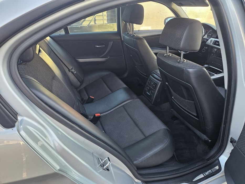 Bmw E 90 320D 2009 Facelift Manuala
