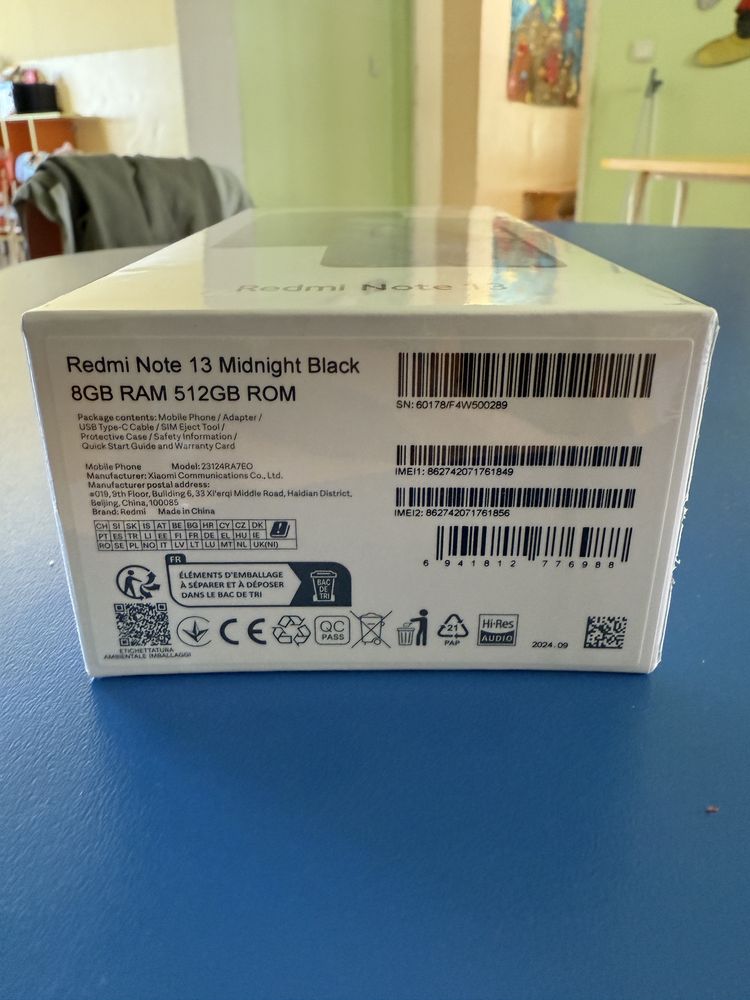 Продавам чисто нов Xiaomi Redmi Note 13