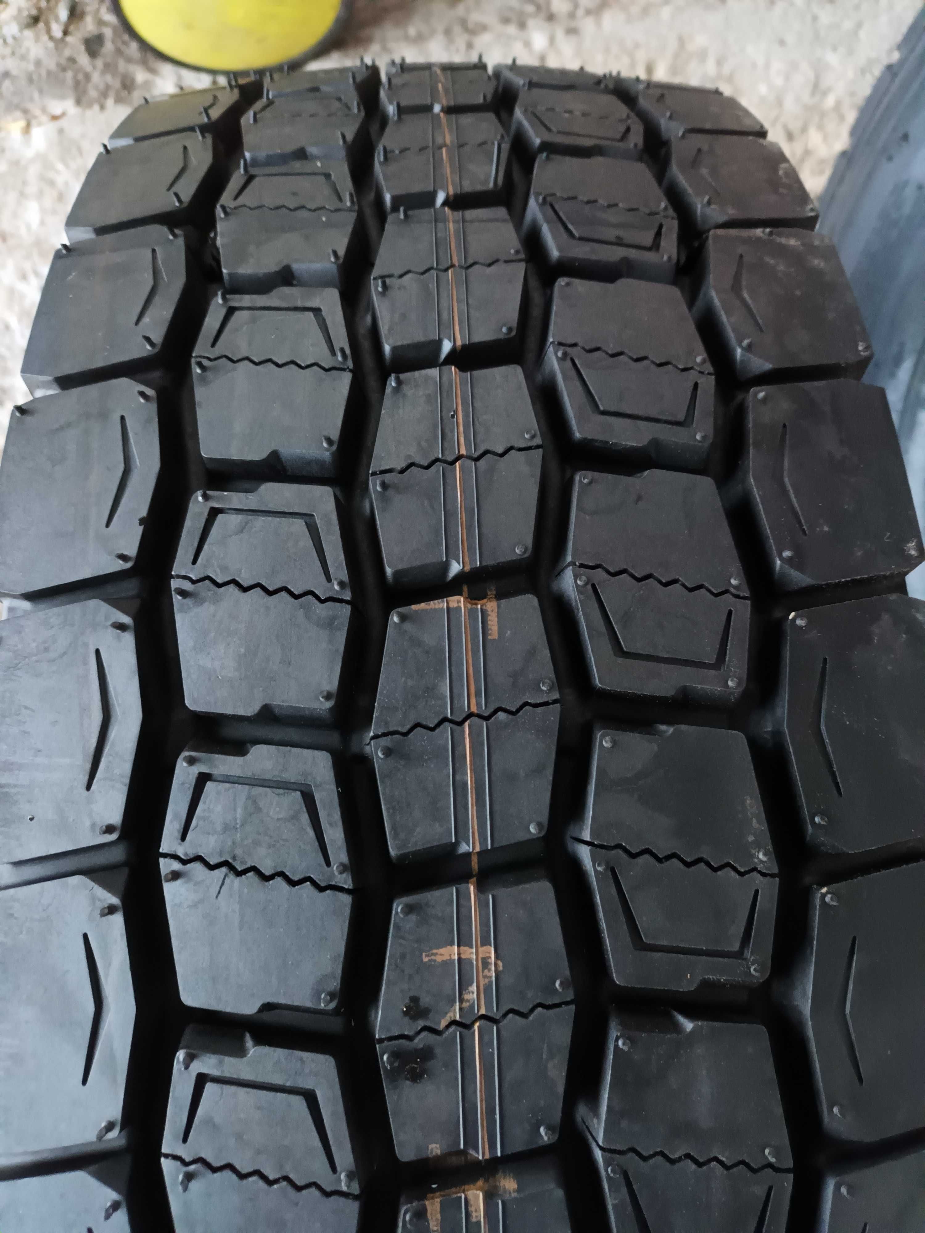 1 Нова тежкотоварна гума 265/70 R17.5 Falken BI856 140/138M M+S Japan