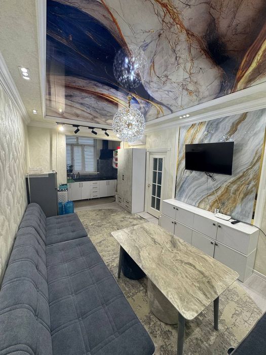 Чиланзар 11 квартал 2в3/2/4 , Разделная квартира балкон 1,5х3 упаковка