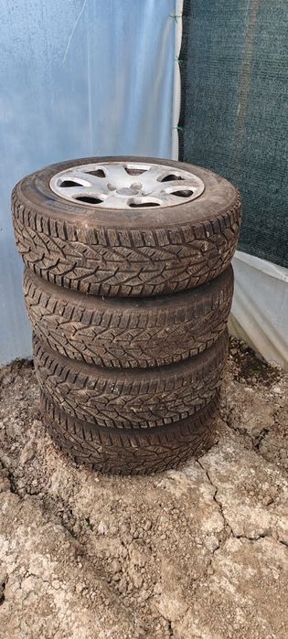 Jante Audi + Anvelope iarna