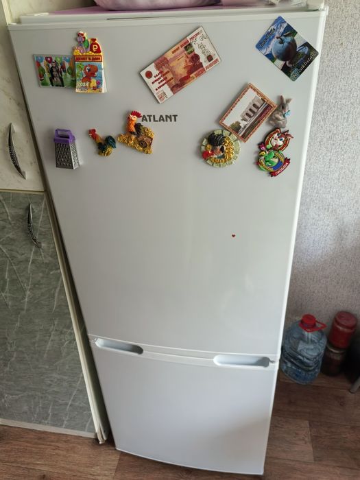 Продам холодильник