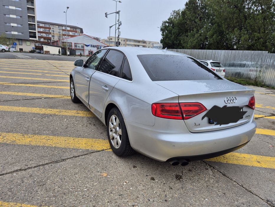 Vând Audi A4 B8 an 2009
