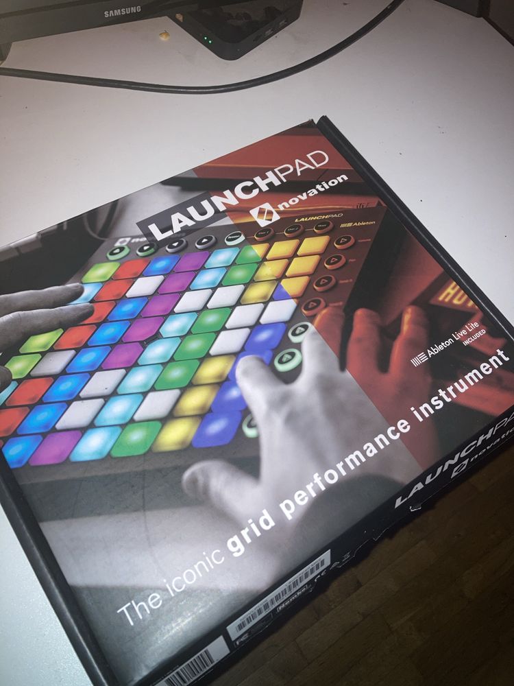 Продавам launchpad модел Ableton live 9