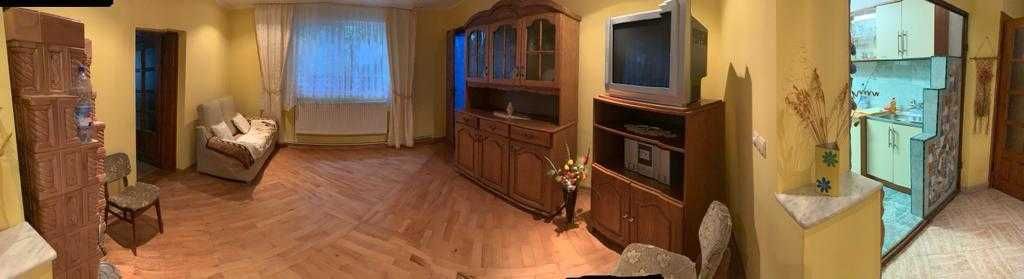 Casă de locuit si Constructii anexe + teren 1635 mp