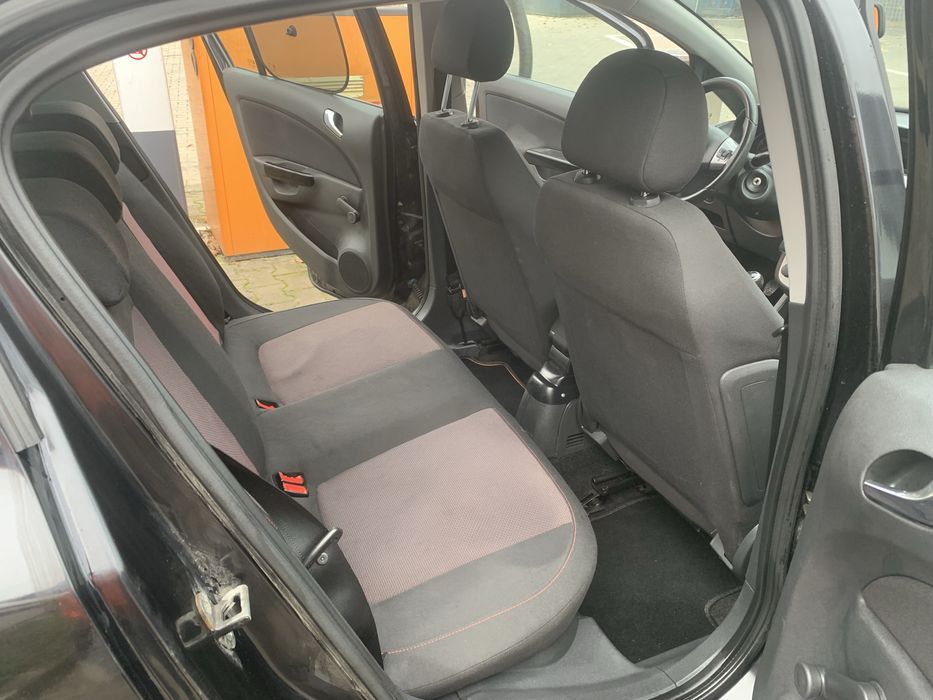 Opel CORSA D 1.7 ctdi an 2007