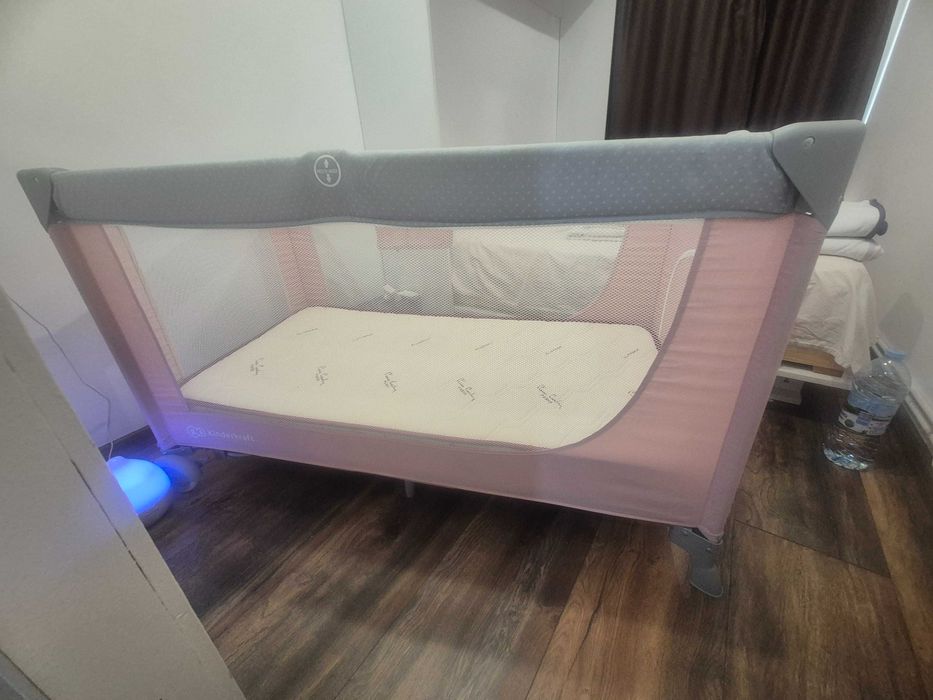 Бебешка кошара Kinderkraft / розова Матрак Pierre Cardin