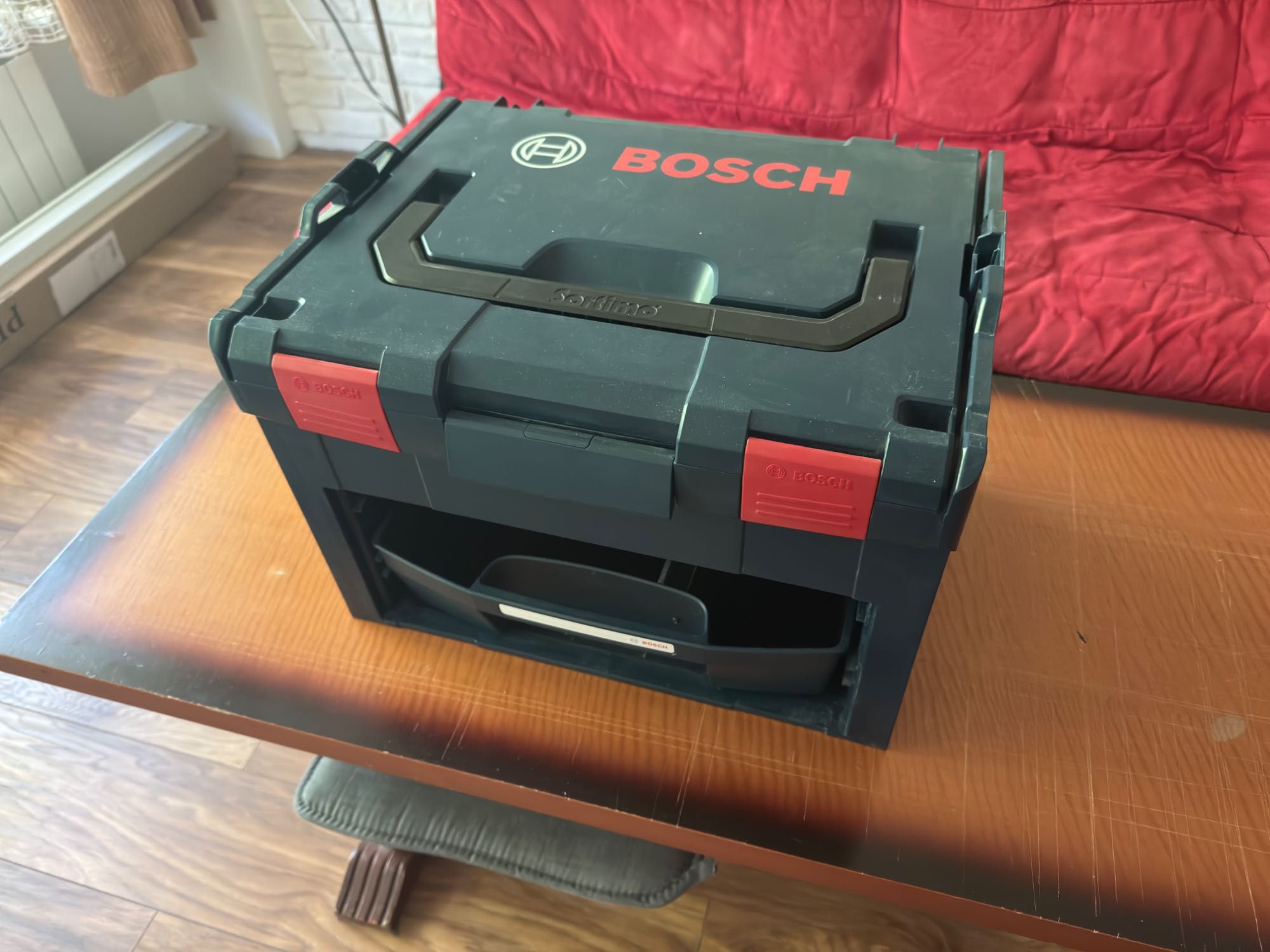 Кутия за инструменти Bosch LS-BOXX 306