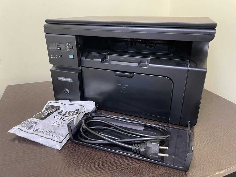 HP LaserJet Pro M1132 MFP • Ч/б лазер • печать/скан/копир