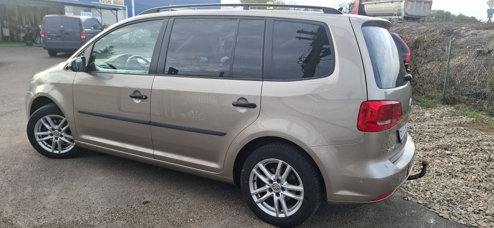 Vand Volkswagen VW Touran 2012, 1.6 TDI, 105CP, Euro5