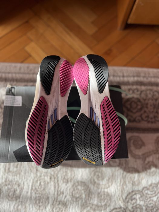 Vand incaltaminte alergare Adidas ADIZERO Boston 11 - 37 1/3 Femei