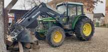 Tractor  John  Deere  Incarcator