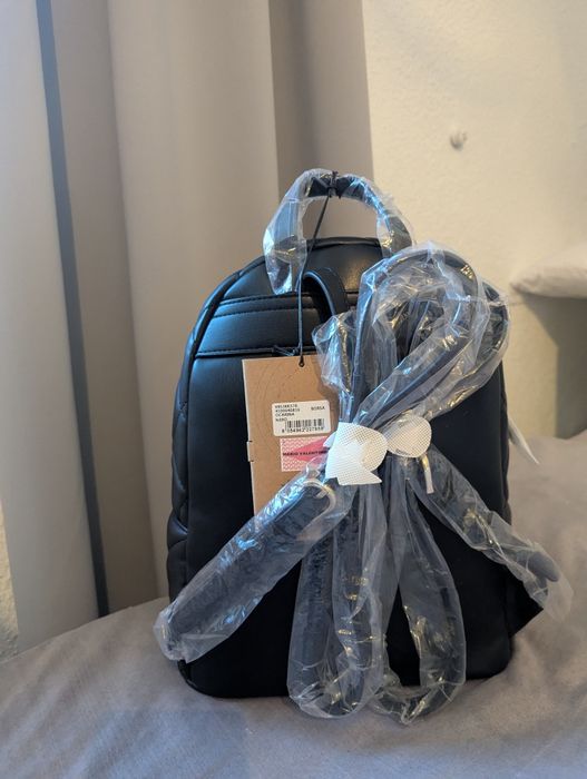 НОВА раница Valentino