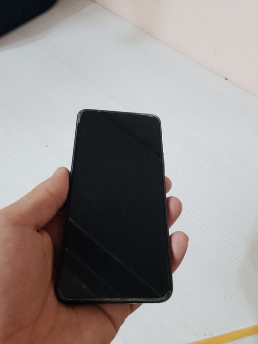 Самсунг S22. 128 гб