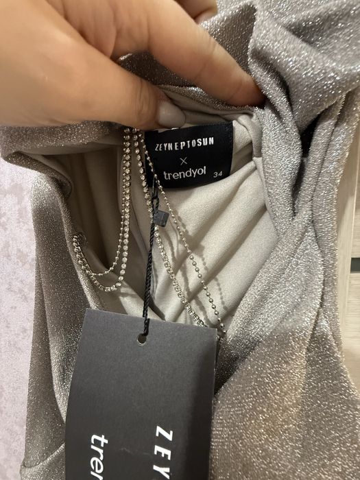 Вечернее платье новое хс-с