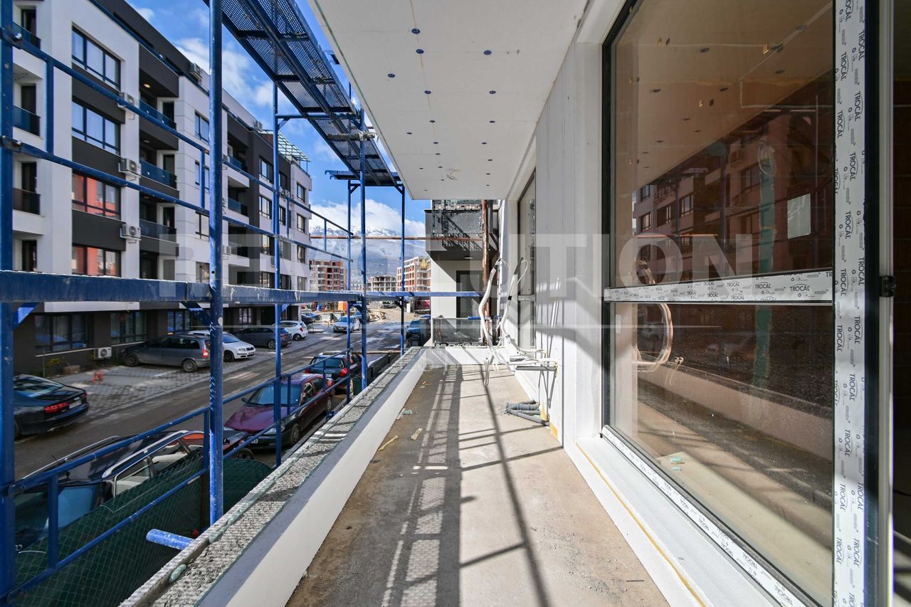 Продава се Двустаен апартамент в София, Малинова долина - 84 кв.м за 1525 €/кв.м - Снимка #4