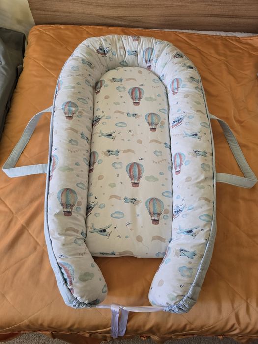 Гнездо за новородено дете бебе