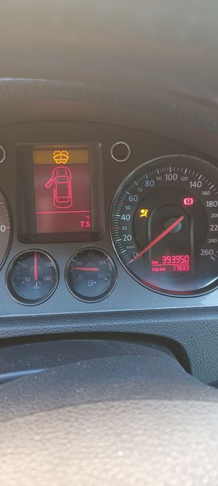 Vând wolsvagen passat b6