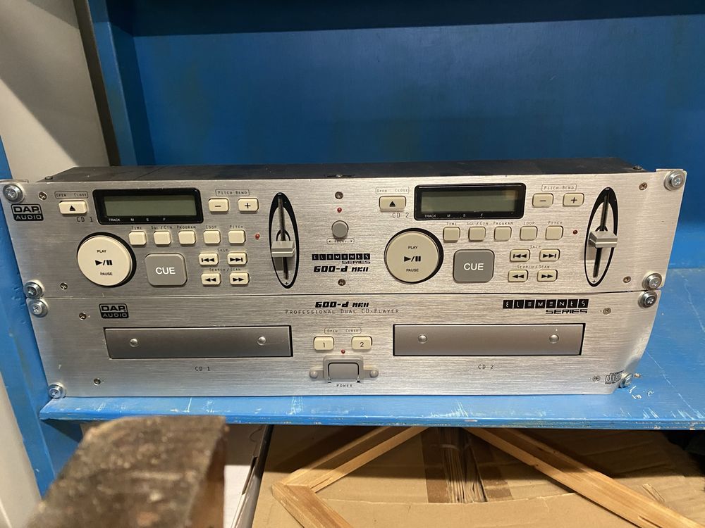 Desktop, CD mixer player, клавиатури, wifi слушалки