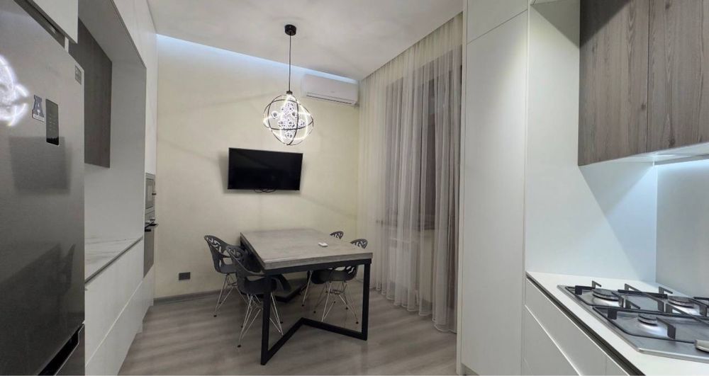 Продажа 4 комнатная квартира от центр Мирабад