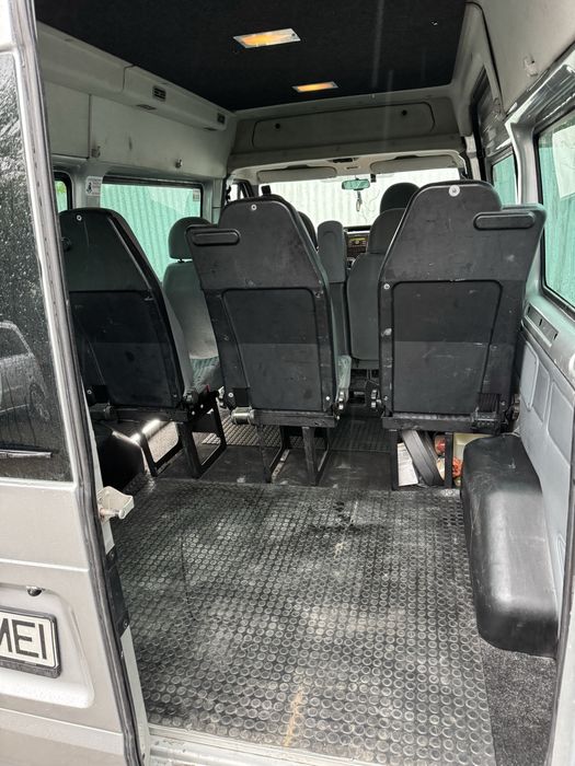 Vand ford transit 8+1 2007 motor 2.2 130cp, motor si ambreiaj schimbat