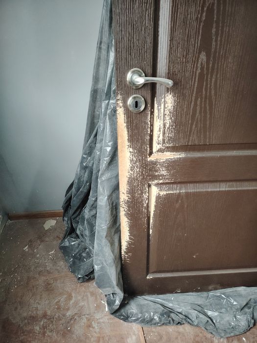 Интериорни врати със забележки