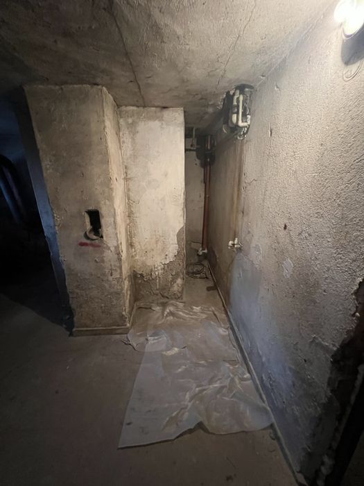 Дава се под наем Склад в София, Изток - 13 кв.м за 112.2 € - Снимка #1