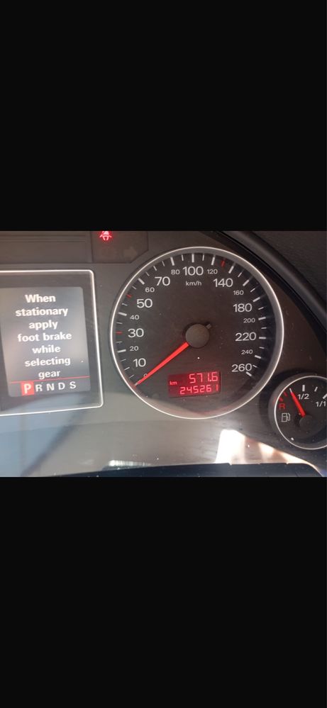Продавам - Audi A4  2.0 TDI
