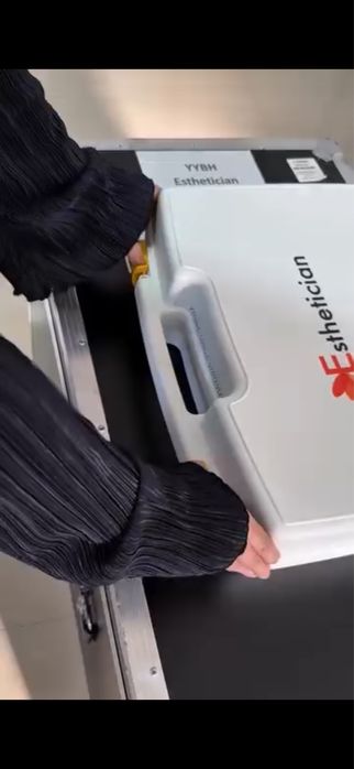 Продам Аппарат Лазерной эпиляции Гибрид