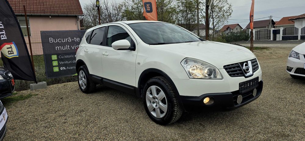 Rate Cash Nissan Qashqai Automata 4x4 la buton diesel 2000cm3 clima