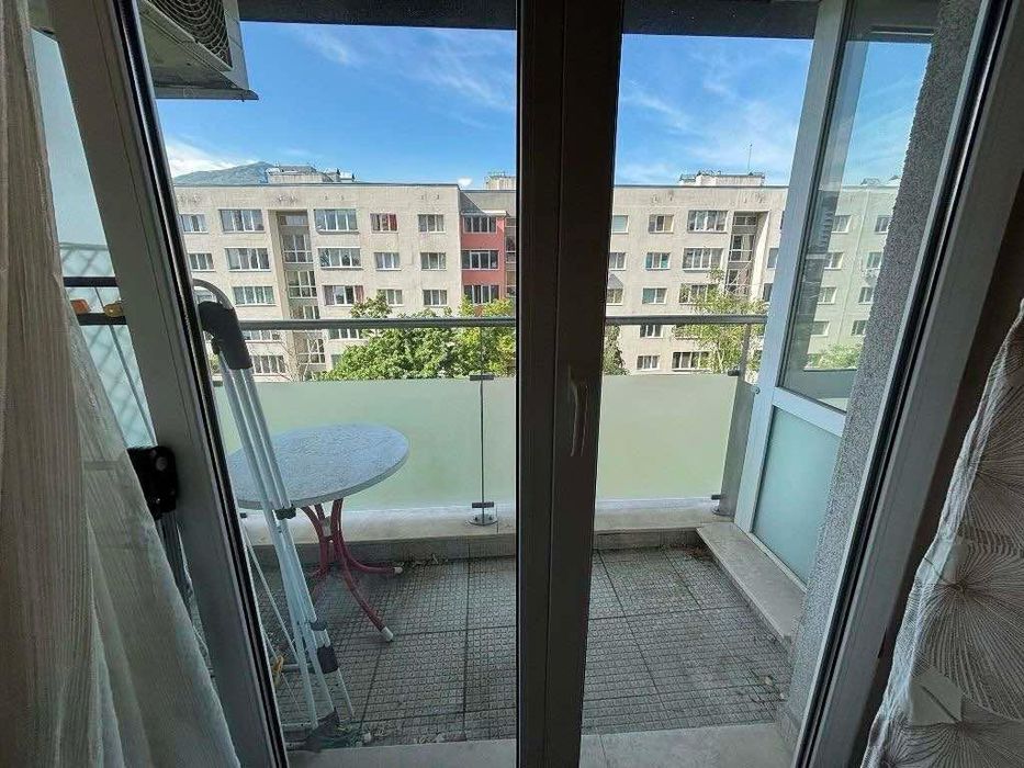 Дава се под наем Двустаен апартамент в София, Борово - 65 кв.м за 750 € - Снимка #12