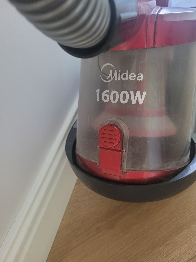 Пылесос Midea дешево