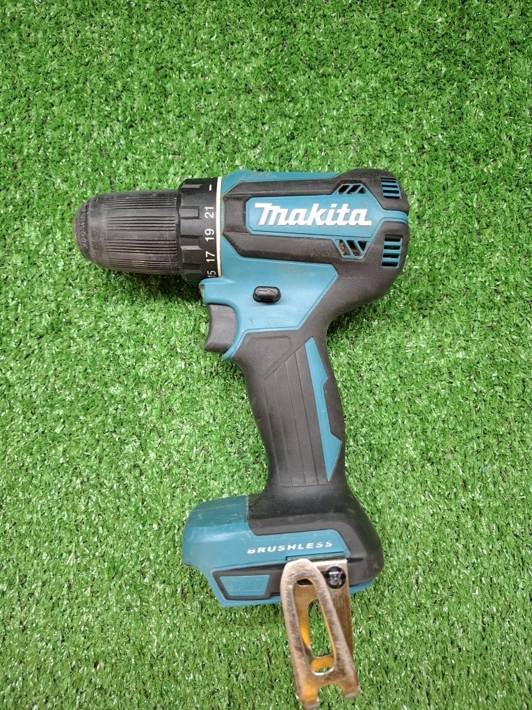 Безчетков винтоверт Makita DDF485