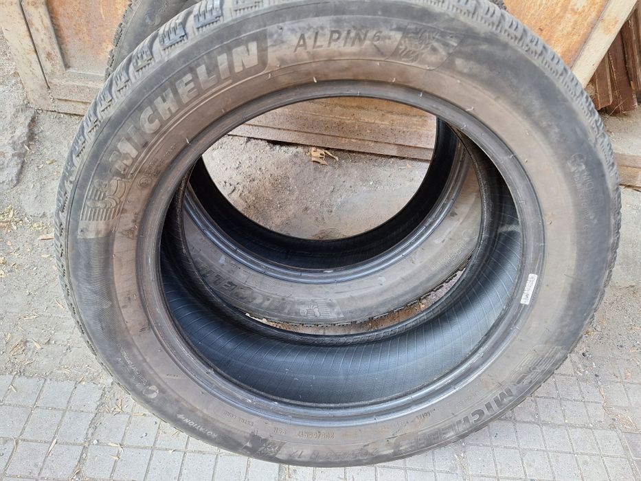 Продавам зимни употребявани гуми Michelin Alpin  205/55/17, 4 броя