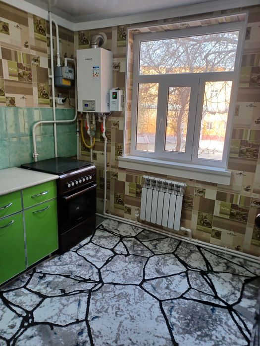 2 Хонали квартира сотилади.