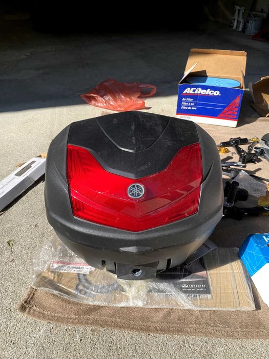 Yamaha mt09(Gilles.tooling,Оригинални части yamaha)