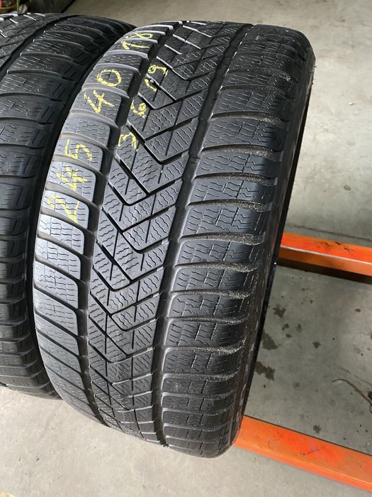 Anvelope iarna 245/40/18 Pirelli Sottozero 3 245 40 18 R18