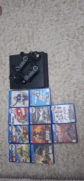 PS4  folosit , dar in stare impecabila!