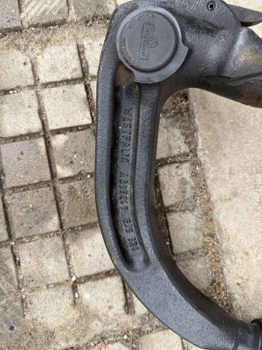 Теглич кука ауди а6