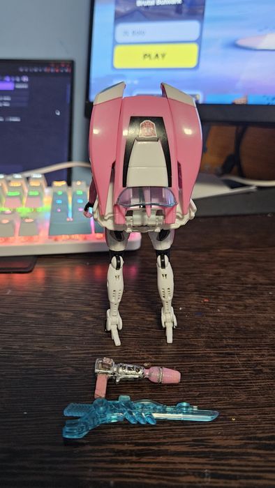 Transformers Thrilling 30 Arcee